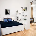 Apartment Heart *